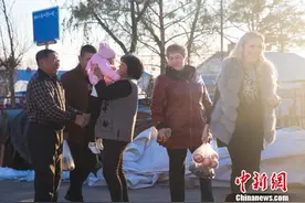通讯：俄罗斯儿媳陪中国公婆过“重阳敬老节”图片