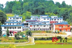 向长江的扶贫“军令状”图片