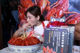 从直播暴食到匿名催吐：当饕餮之欲遇上身体歧视链图片