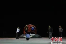 安徽与澳门机构合作打造3D全息黄梅戏舞台剧《龙女》图片