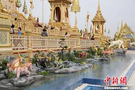 探访泰国王家火化亭图片