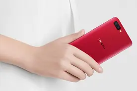 OPPO R11s再成爆款 泰迪熊移动科技助力更优体验图片