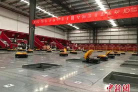 “双11”包裹将超10亿件 快递业纷纷上马智慧物流图片