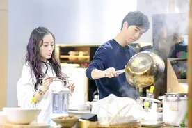 《青春旅社》李小璐常远重现《同桌的你》图片