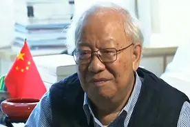十九大精神大家谈｜胡福明：伟大实践结出新时代思想硕果视频封面