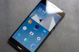 曾经的旗舰机 一加手机2上手与HTC M8对比体验视频封面