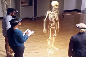 微软黑科技，用眼睛能控制一切视频封面