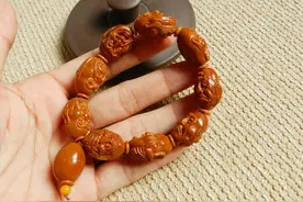 文玩不少手串都有极高的药用功效，如果不知你就OUT了.图片