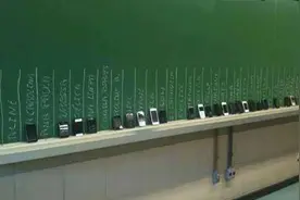 盘点那些年老师和学生神一般的较量，请收下我的膝盖图片