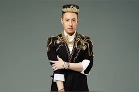 潘玮柏相约乐华城 助威过山车闪电首发仪式图片