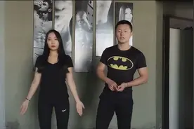 搏击健身必看的解剖学：一个妹纸的身体构造是如何的视频封面