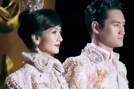 谢娜陈乔恩走秀再美比不过莫文蔚 赵雅芝艳压全场 千年等一回啊视频封面