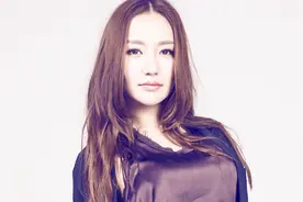她是张国立都没有捧红的女徒弟，但却嫁给了一位亿万身家的好老公视频封面