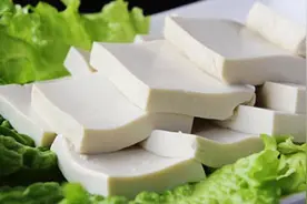 备孕期间多吃这三样食物，很多宝妈都如愿怀上小公主视频封面