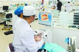 正规口腔修复 让牙齿不受伤图片