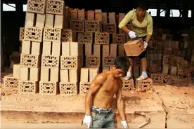 砖打包成大势 中国智造让砖厂不再是汗水与泪水的代名词图片
