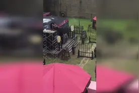 原来电视剧中下雪是这样拍的，涨知识了视频封面