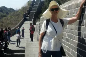 美外国老夫妻来北京旅游，只为体验北京的人文历史视频封面