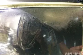 大灯老化发黄真的可以翻新吗？师傅说有次数限制图片