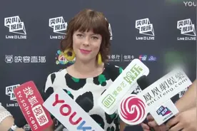 9月7日澳大利亚音乐精灵Lenka巡回演唱会在京举行视频封面