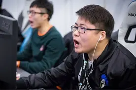 小二雷转战NewBee.Y 尚未确定sylar是否加盟图片