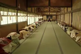 日本霸气女将军后宫三千美男，轮流来独宠视频封面