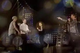 演唱会邓超李晨鹿晗合唱《超级英雄》现场版很好听视频封面