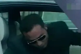 只有任达华才能把墨镜戴出这样的霸气，神态就能杀死对方，没毛病视频封面