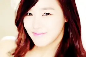 相对于Tiffany的整容传闻！气场全开称霸舞台才是狮子座的范儿！视频封面