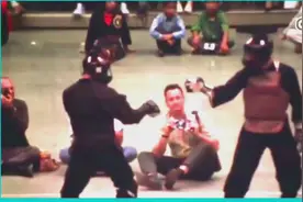 你绝对没看过的珍贵画面，李小龙唯一一段实战录像，真正的大师视频封面