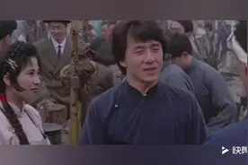 黄日华用蔡李佛拳拳和成龙的醉拳比试武功，可惜输给醉拳了视频封面