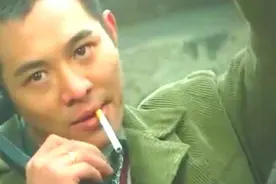 他用打火机点烟的动作酷爆了，模仿了多少次都没成功！视频封面