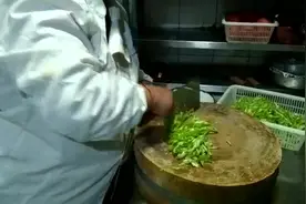 辣椒丝这样切又快又匀