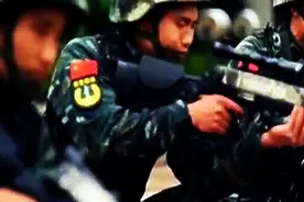 中国特警配弓弩，传统冷兵器担起神秘使命！图片
