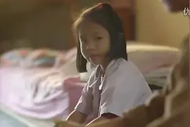 泰国教育公益广告-一个没上过学的妈妈，如何教给女儿生存的技能图片