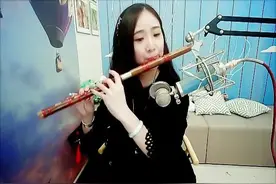 紫玉：闻香一盏茶，兜揽《半壶纱》，一首飘逸的歌曲送给大家图片