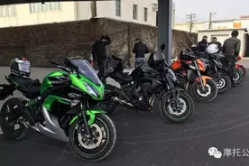 你会正确驾驶摩托车么？上海骏崎行安全驾驶培训让你晋级驾车高手图片