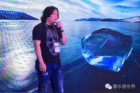贝加尔湖冰面下，中了"冰毒"--刘毅冰潜初体验图片