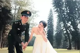 军恋坎坷我不怕，堂堂七尺男儿你怕什么？图片