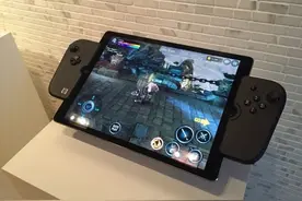 每日一荐:用iPad Pro玩游戏就差这手柄了图片