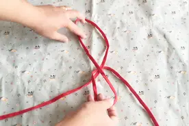 绳结系列之扎紧结，这样绑不松扣，适合捆扎时使用视频封面