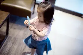 女童穿衣打扮从小就要学习图片