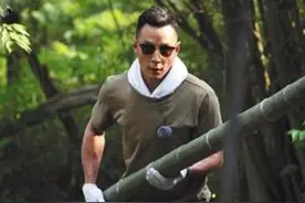 吴彦祖拒绝被称“男神”，喜欢独立自主能和他平起平坐的女性图片