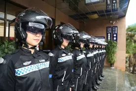 「云警风采」英姿飒爽的女子骑警队！图片