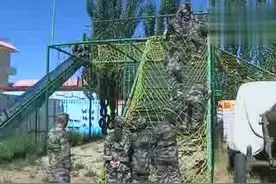 赤峰十中120名学生到军营接受爱国主义教育视频封面