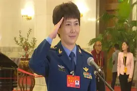 党代表通道丨刘文力透露运-20 歼-20性能视频封面