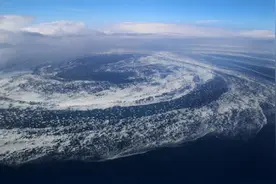 海面30公里漩涡震撼人心 从太空看怪异壮观景象图片