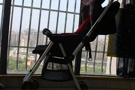 在日亚买的第二辆婴儿推车——Mountain Buggy Nano红黑色开箱图片