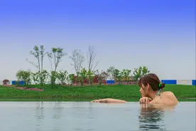 苏州湾王焰，偶遇一场有温度的约会图片