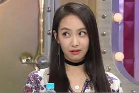 Radio star宋茜谈到KAI和秀晶的恋情(GETITK图片